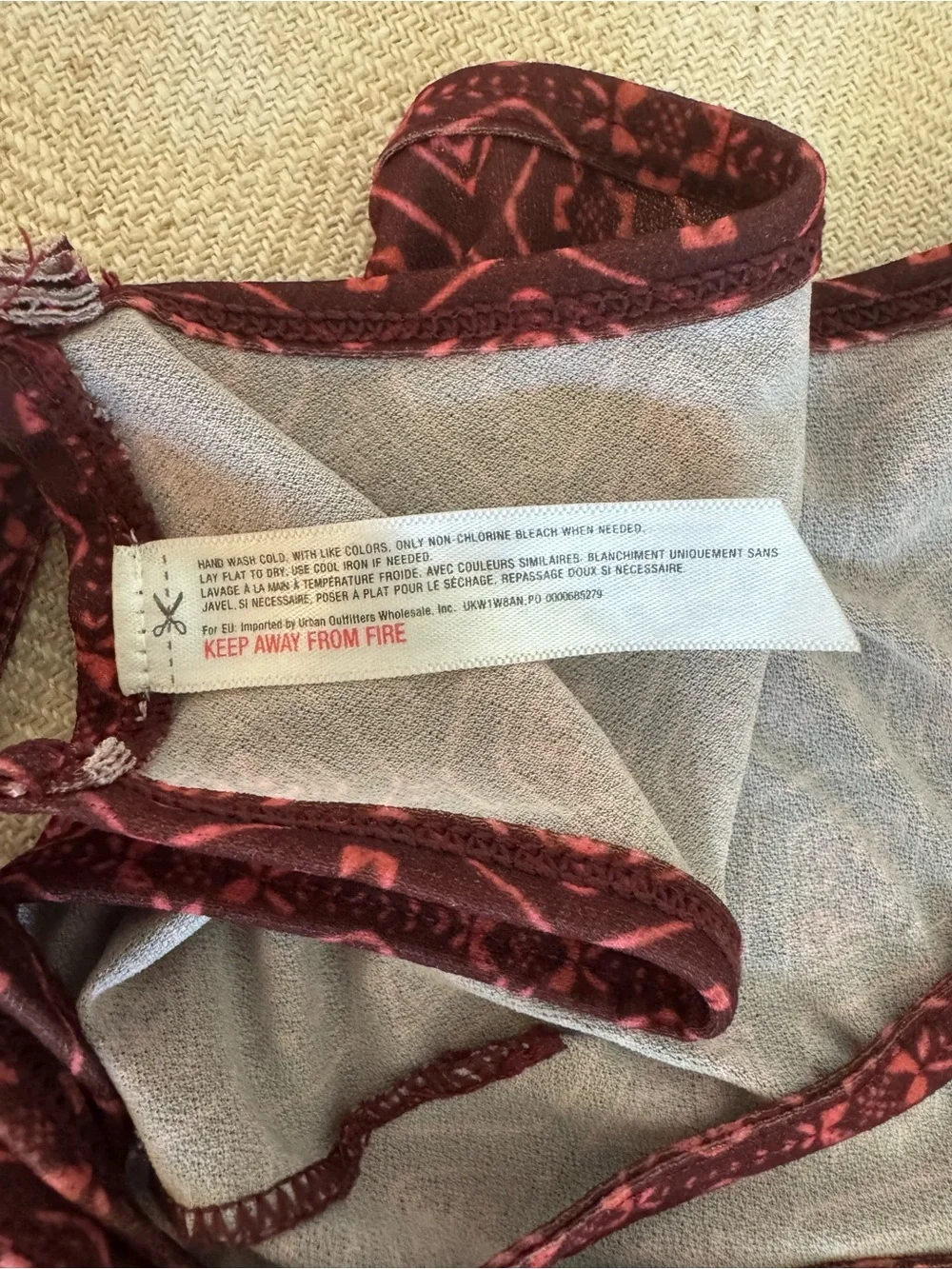 Urban Outfitters Burgundy Geometric Strappy Bralette Size M